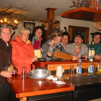 Mutter Franzl - An der Bar - Swabian Near Me - Donzdorf, BW