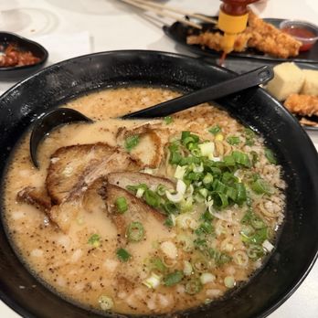 Ramen Osaka- San Jose - Black Garlic Osaka Tonkotsu Ramen - Ramen Near Me - San Jose, California Ramen Osaka- San Jose - Black Garlic Osaka Tonkotsu Ramen - Ramen Near Me - San Jose, California