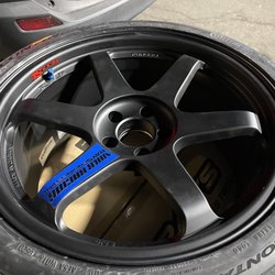 Red Line Auto & Tire - Wheel