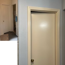 Houston Discount Floors & Remodel - Door/trim color