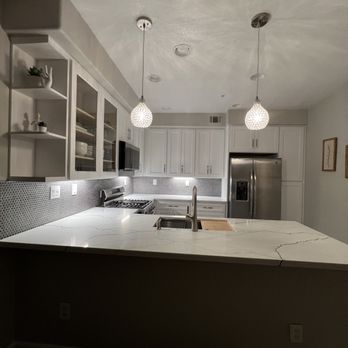 Stone Deluxe - Cabinetry Near Me - Fountain Valley, California Stone Deluxe - Cabinetry Near Me - Fountain Valley, California