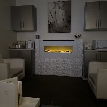 Glosshouz - Relaxation room - Day Spas Near Me - Centennial, Colorado