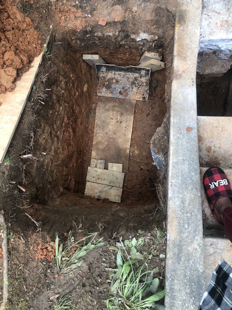 Slide of Ben's Plumbing