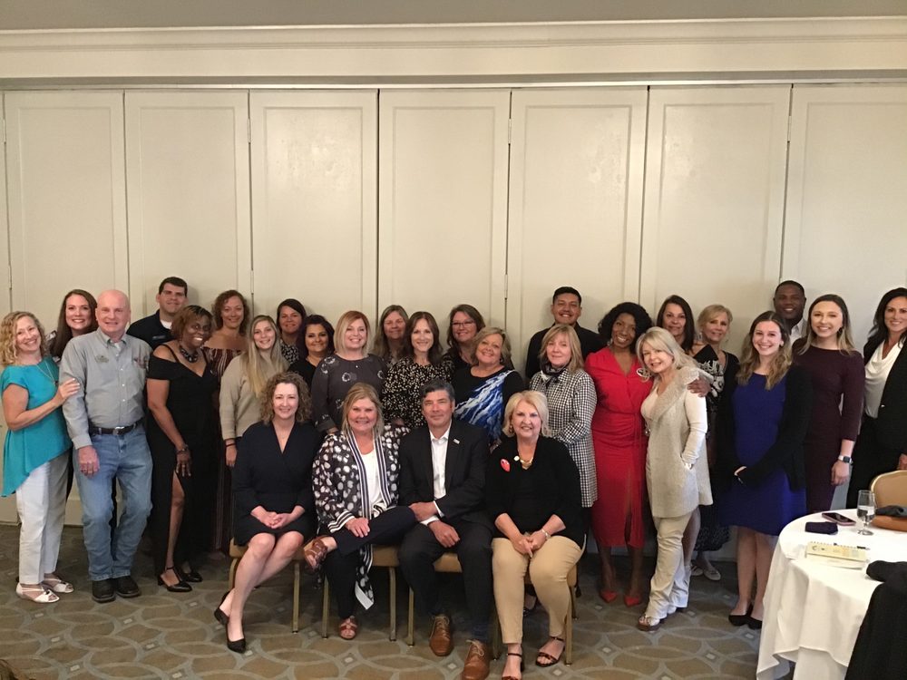 WENDY BUNCHRE/MAX PURE Updated October 2024 35 Photos 93 Church