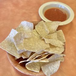 El Matador Authentic Mexican Food - Complimentary Chips & Salsa