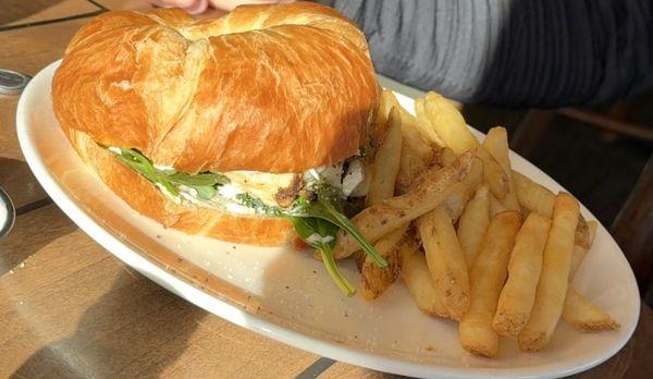 Cliff House Restaurant by null