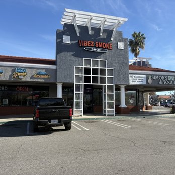 Vibez Smoke Shop - Entrance located by Vons - Head Shops Near Me - Temecula, California Vibez Smoke Shop - Entrance located by Vons - Head Shops Near Me - Temecula, California