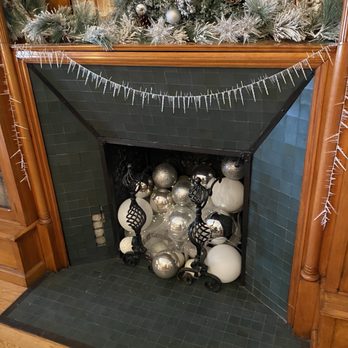 The Captain Frederick Pabst Mansion - Museums Near Me - Milwaukee, Wisconsin
