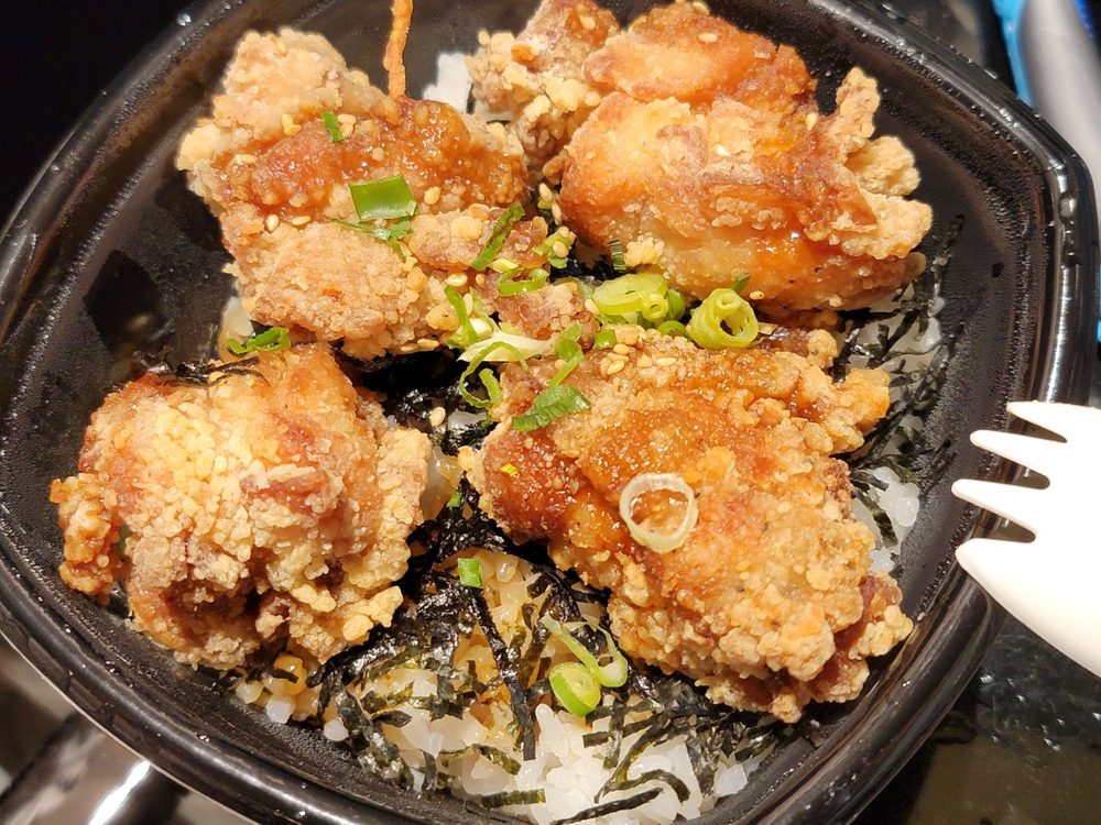 Nakau Tokyo Station Higashiguchi