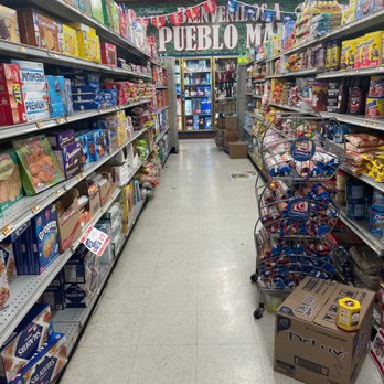 El Pueblo Market - Aisle inside - Mexican Near Me - Watsonville, California El Pueblo Market - Aisle inside - Mexican Near Me - Watsonville, California