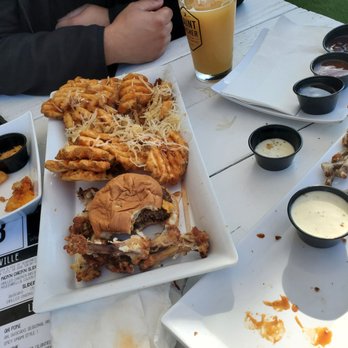 508 Tavern - What we murdered - Bars Near Me - Vista, California