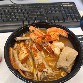Prawnaholic Collections - Traditional Prawn Noodle Soup with tender pork ribs - Food Stands Near Me - New York, New York