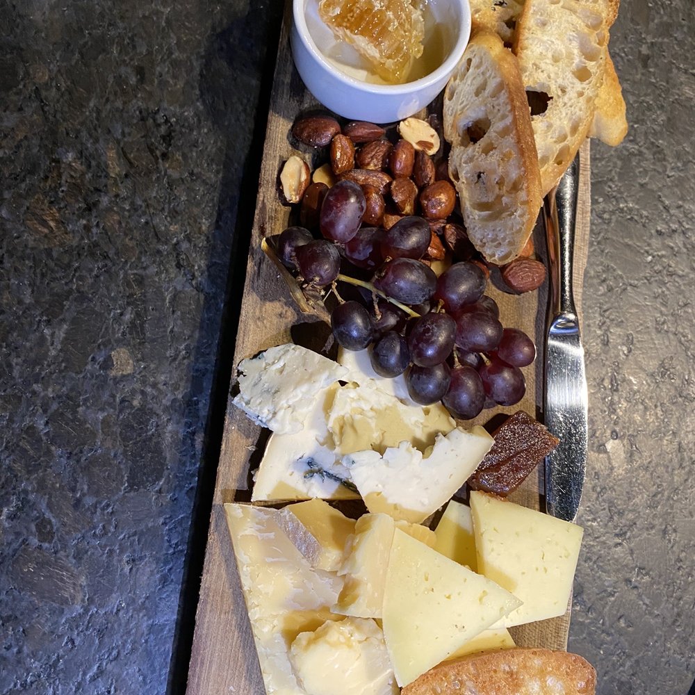 Preston's - Cheese Platter - Cocktail Bars Near Me - Killington, Vermont