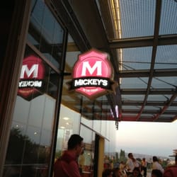 Mickey's by Las Chicas