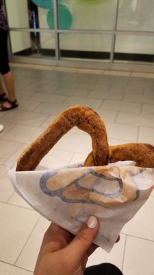Auntie Anne's by null