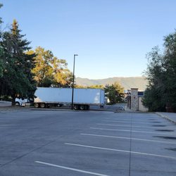 US Post Office - Plenty of parking!