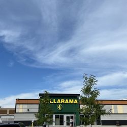 Dollarama - Store front