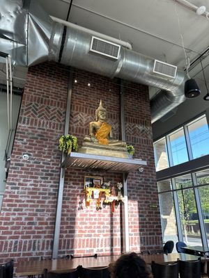 Thai Esane Midtown by null