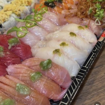 Seaweed Hand Roll Bar - Sushi Bars Near Me - Glendale, California Seaweed Hand Roll Bar - Sushi Bars Near Me - Glendale, California