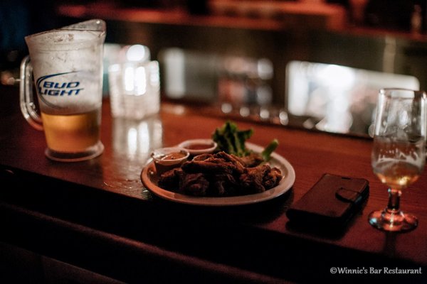 Winnie's Bar Restaurant by null