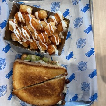 Truck Norris - Chicken McFly tots - Food Trucks Near Me - Ellisville, Missouri Truck Norris - Chicken McFly tots - Food Trucks Near Me - Ellisville, Missouri