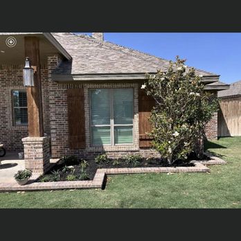 Jacksons Outdoor Designn - the front of a house - Irrigation Near Me - Midland, Texas Jacksons Outdoor Designn - the front of a house - Irrigation Near Me - Midland, Texas