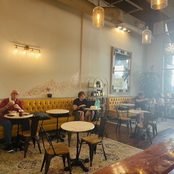 Republik Coffee - Inside - Coffee & Tea Near Me - Pasadena, California Republik Coffee - Inside - Coffee & Tea Near Me - Pasadena, California