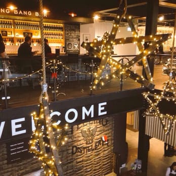 Teeling Whiskey Distillery - Feeling festive #DublinShopsLocal - Distilleries Near Me - Dublin, D Teeling Whiskey Distillery - Feeling festive #DublinShopsLocal - Distilleries Near Me - Dublin, D
