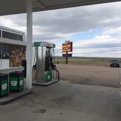 Sinclair Gas Station - Gas station