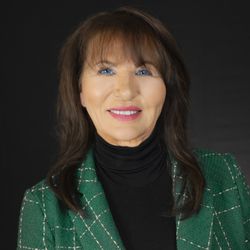 Petra Richardson - Home Team of America - Ready to help
