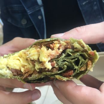Erewhon - $10 for this crap - Grocery Near Me - Calabasas, California Erewhon - $10 for this crap - Grocery Near Me - Calabasas, California