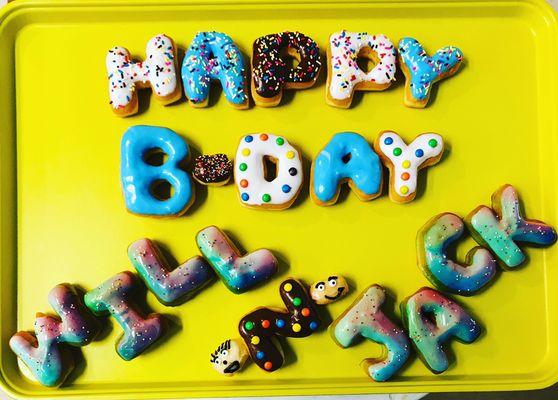 Tee's Donut's by null