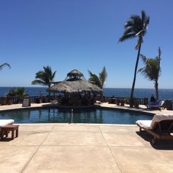 Hacienda Cerritos - Pool, bar and view