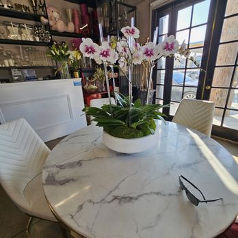 Steel Stem Floral - Waiting area - Florists Near Me - Rosemead, California Steel Stem Floral - Waiting area - Florists Near Me - Rosemead, California