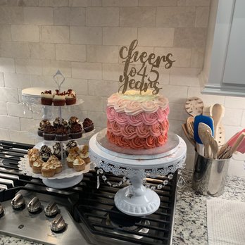 Babycakes Bakery - Cake and mini cupcakes - Cupcakes Near Me - Conroe, Texas Babycakes Bakery - Cake and mini cupcakes - Cupcakes Near Me - Conroe, Texas