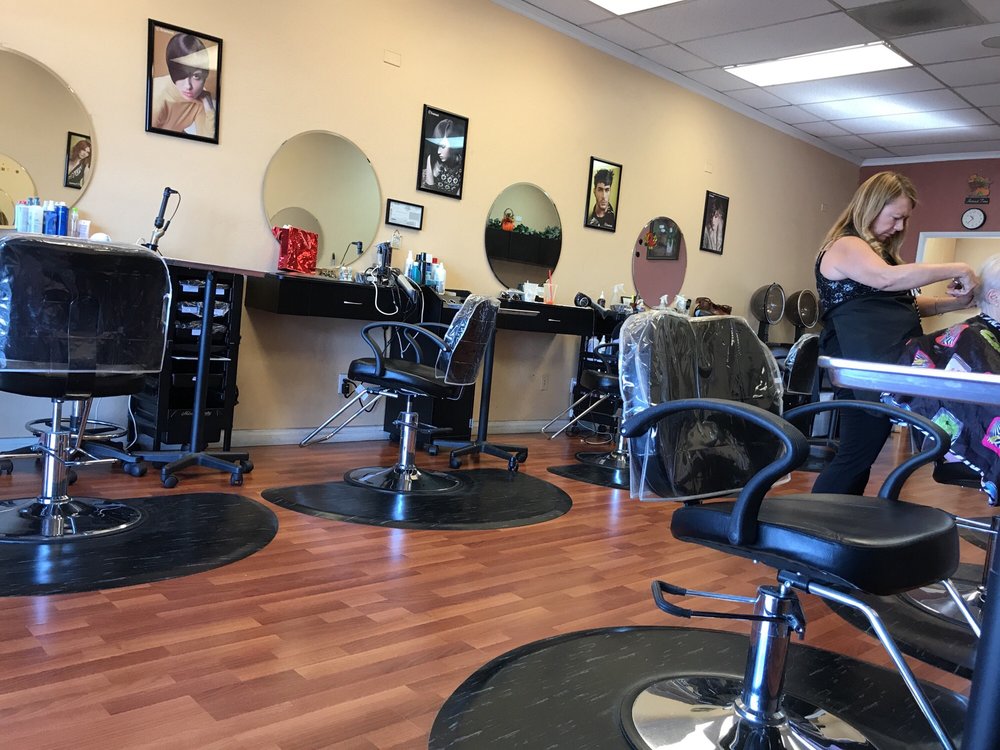 Hair Envy Logo