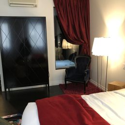 Room Room