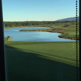 View from the clubhouse over looking the 18th green! View from the clubhouse over looking the 18th green!