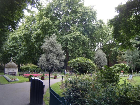 Paddington Street Gardens South by null