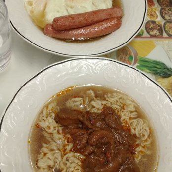 龍城冰室 - Spicy squid ramen and hot dog, egg ramen - Hong Kong Style Cafe Near Me - Hong Kong, HK 龍城冰室 - Spicy squid ramen and hot dog, egg ramen - Hong Kong Style Cafe Near Me - Hong Kong, HK