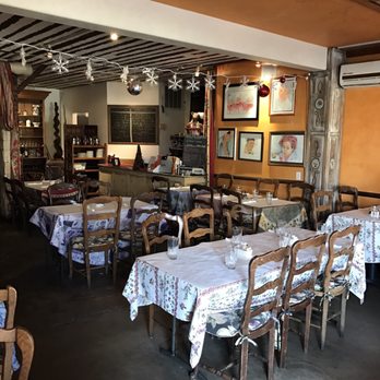 Vincent Market Bistro - Charming atmosphere inside - French Near Me - Phoenix, Arizona