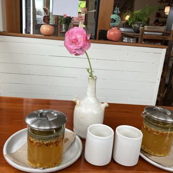 Sweedeedee - Hot toddy's !!! Say what !!! - Breakfast & Brunch Near Me - Portland, Oregon