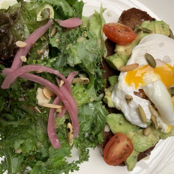 Hosting House Hotel - Avocado Toast - Hotels Near Me - Morelia, MIC Hosting House Hotel - Avocado Toast - Hotels Near Me - Morelia, MIC