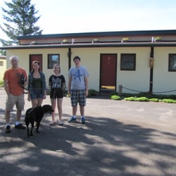 Riverside Motel - We had a lovely experience!