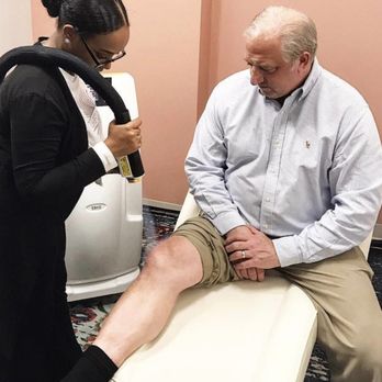 Capital Cryo - One of our clients receiving a local cryotherapy session on his knee. - Cryotherapy Near Me - Bethesda, Maryland Capital Cryo - One of our clients receiving a local cryotherapy session on his knee. - Cryotherapy Near Me - Bethesda, Maryland