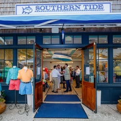 Southern Tide Kiawah - Southern Tide presented by Island Sport is located at 475 Freshfields Drive in Freshfields Village, Kiawah Island, SC