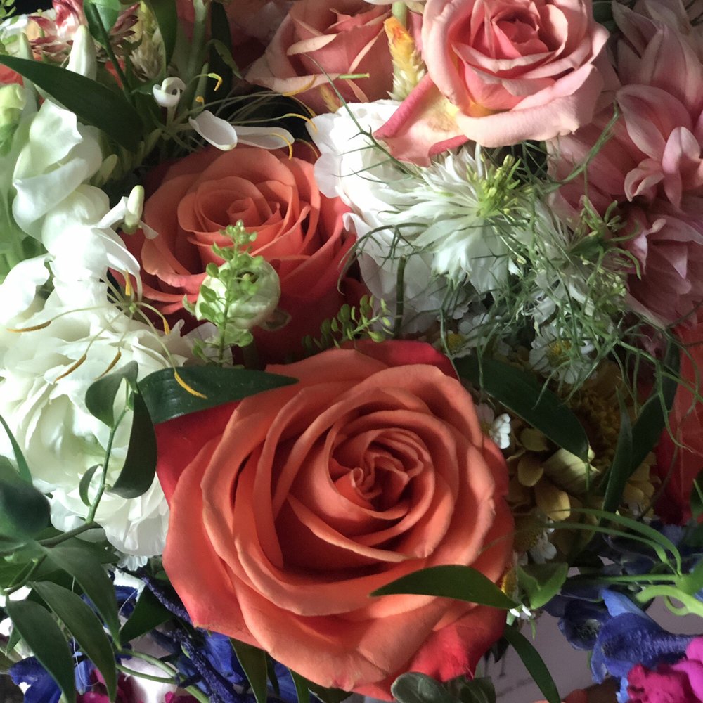 Ladybug Designs - Bouquet - Florists Near Me - North Stonington, Connecticut