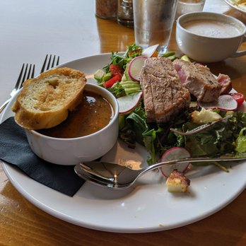Keenan's at the Pier - PNW garden salad with added seared ahi, paired with tomato vegetable soup (soup of the day) - Seafood Near Me - Bellingham, Washington Keenan's at the Pier - PNW garden salad with added seared ahi, paired with tomato vegetable soup (soup of the day) - Seafood Near Me - Bellingham, Washington