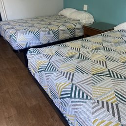 Large rooms. Comfy beds. Large rooms. Comfy beds.