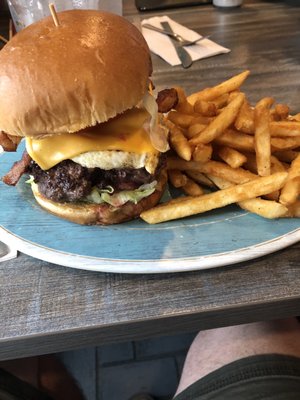 Beach Waves Grill by null